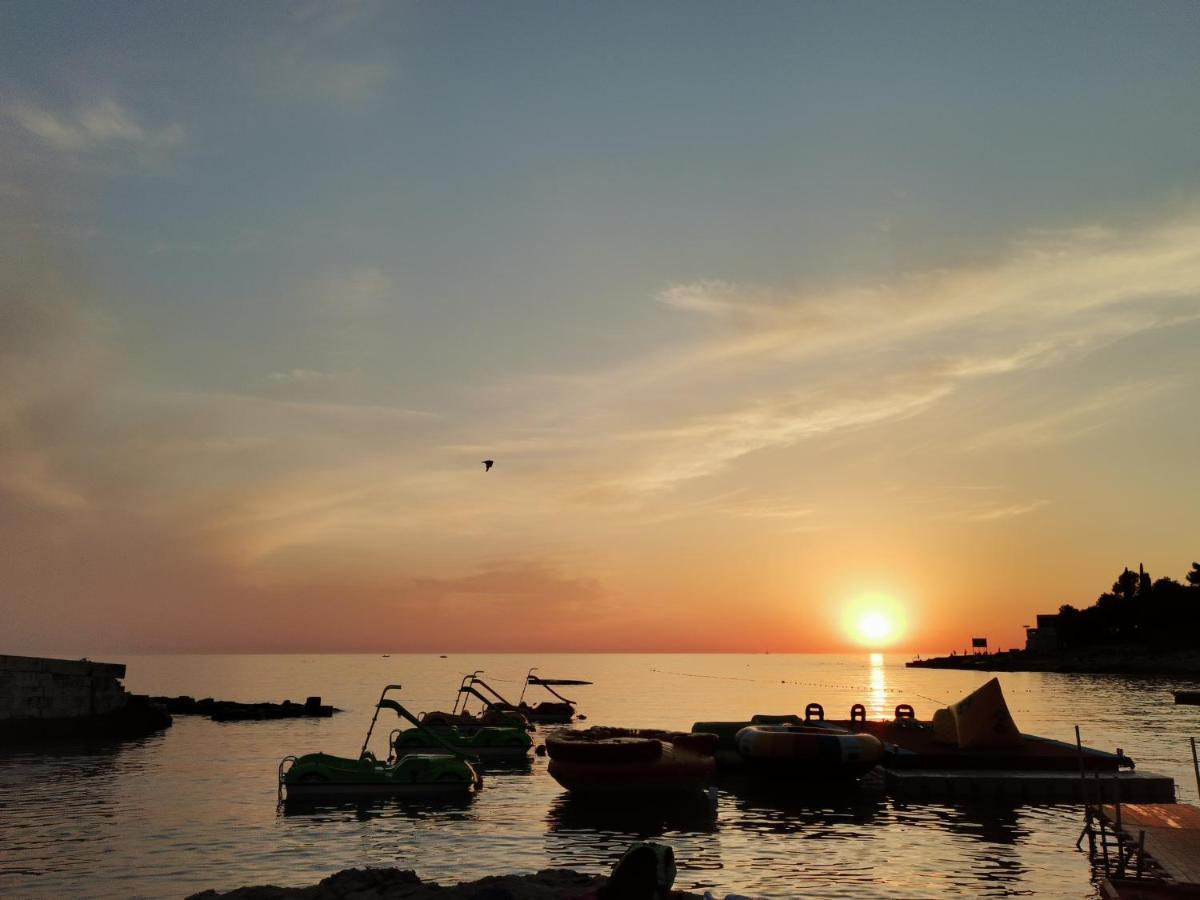 Cave With Free Parking Apartment Pula Bagian luar foto