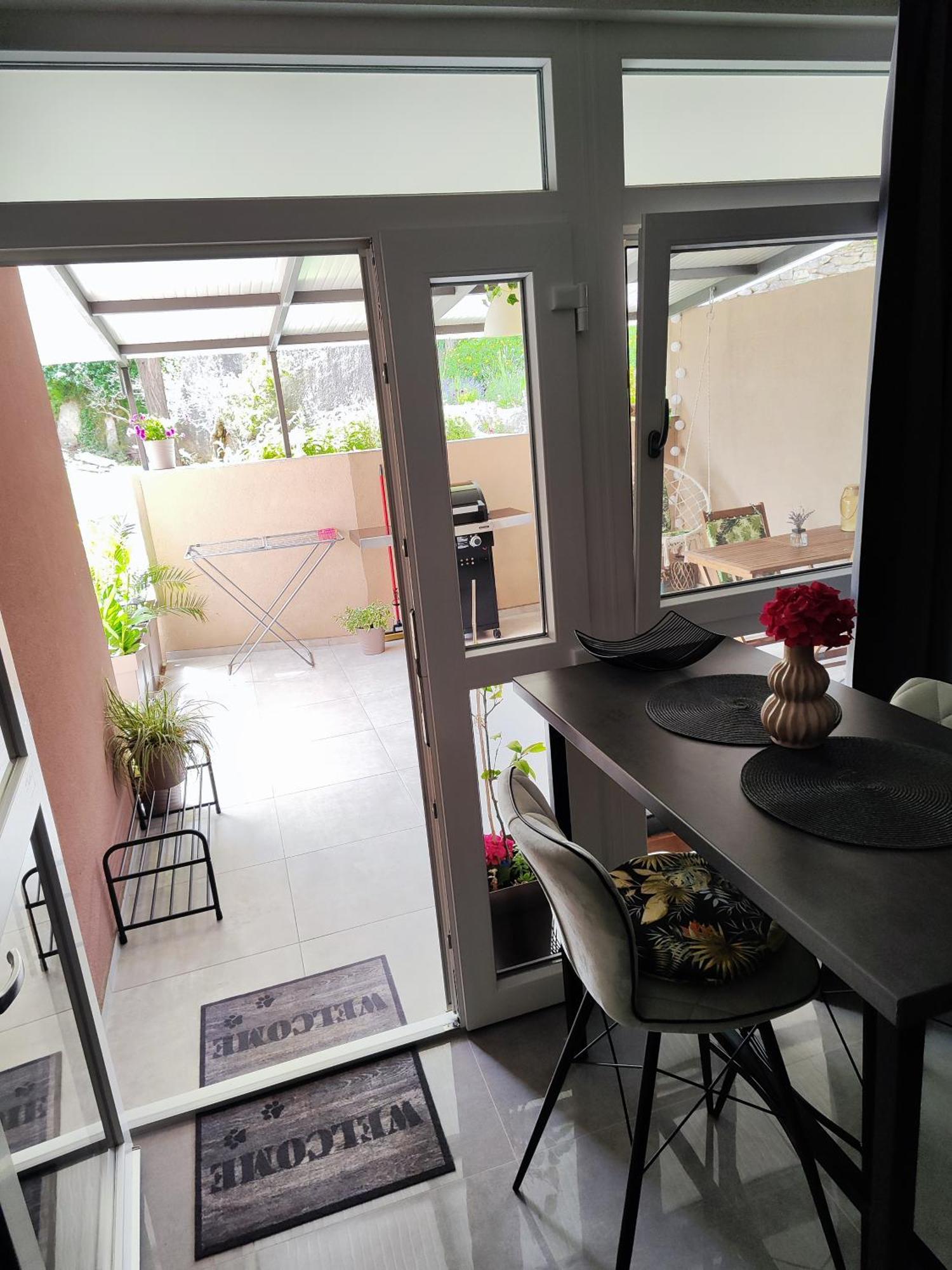 Cave With Free Parking Apartment Pula Bagian luar foto
